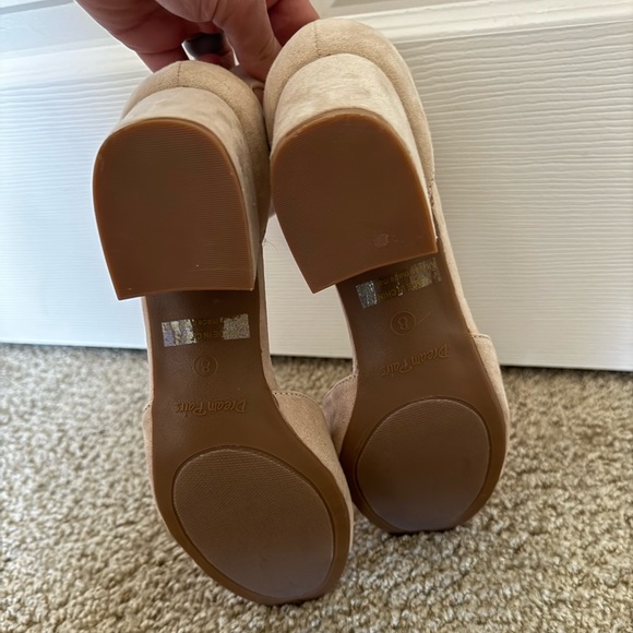Dream Pairs Tan Ankle Strap Heels - Picture 3 of 3